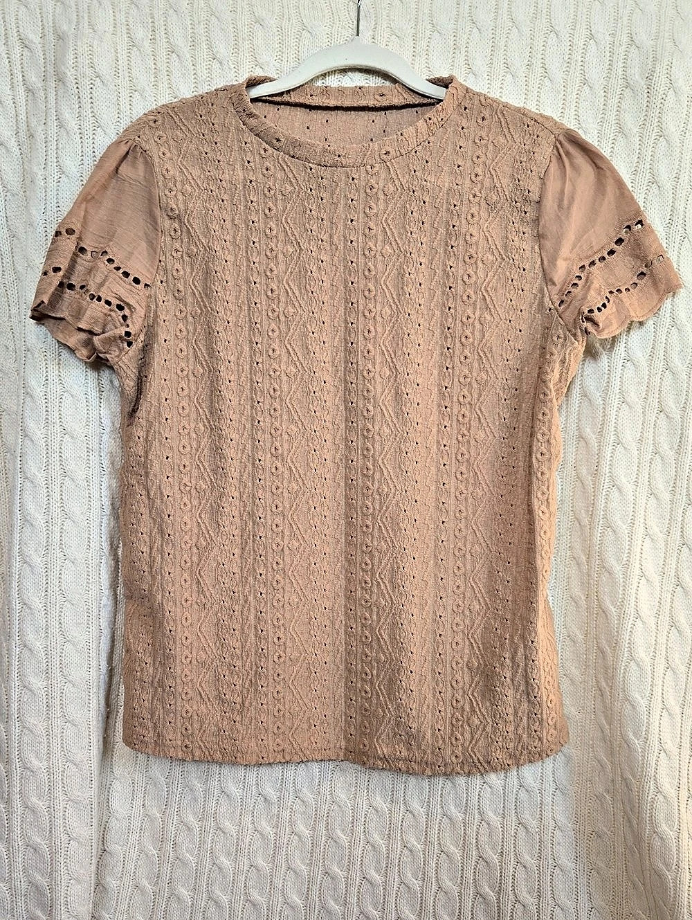 SHEIN Solid Eyelet Textured Fabric Embroidery Tee Pink Medium